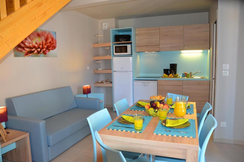 Lagrange Grand Bleu Vacances - Residence La Grenadine Marseillan Szoba fotó