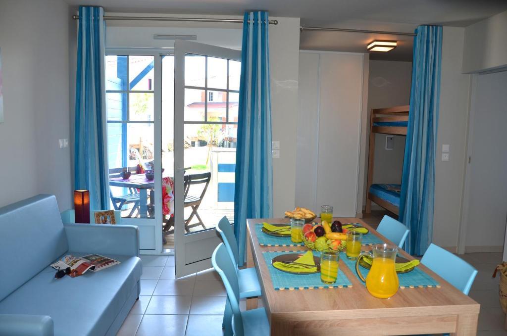Lagrange Grand Bleu Vacances - Residence La Grenadine Marseillan Szoba fotó
